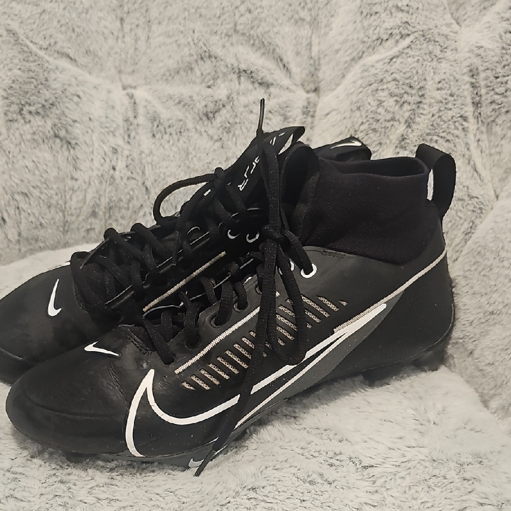 Nike Vapor Edge Pro 360 2 Men's Size 8.5 Black Football Cleats DA5456-010